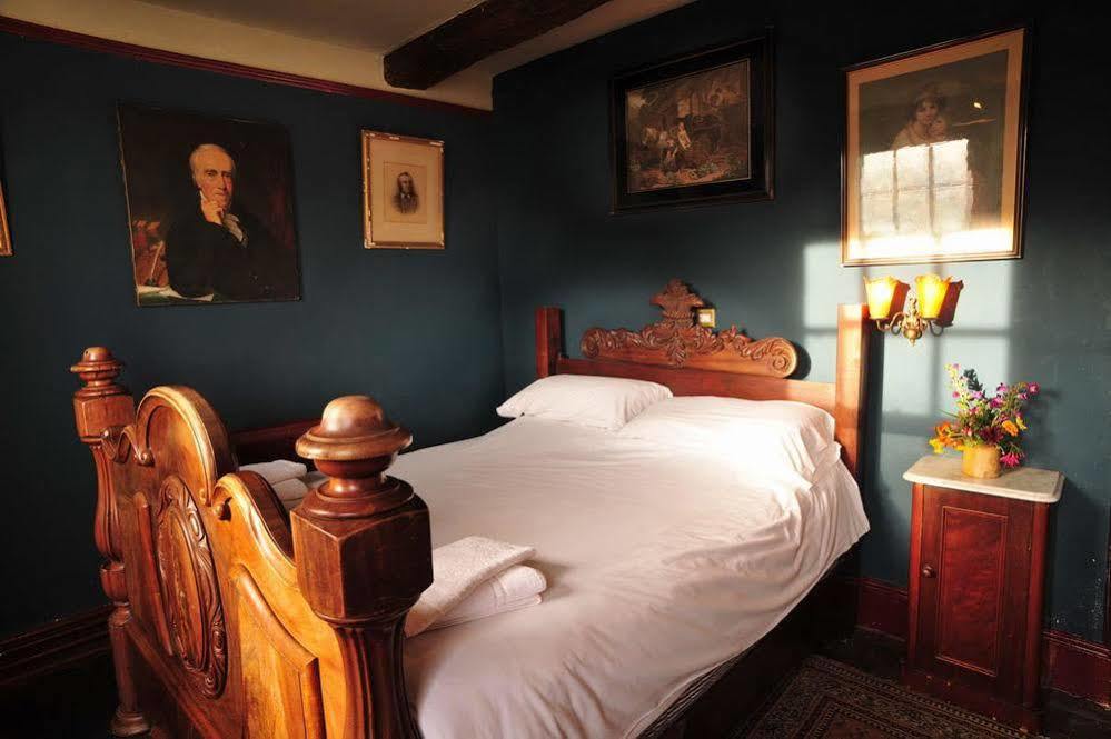 Black Swan Hotel Devizes Dış mekan fotoğraf